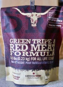 本能が目覚めるトライプドッグフード「ペットカインド」は野性のオオカミの食事がお手本です