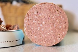 ブッチのチルドフードは簡単便利な生肉以上のドッグフード